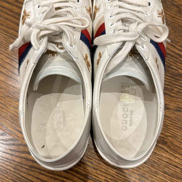 Gucci White Leather Ace Bees and Stars Embroidered Lace Up Sneakers Size 37.5 - Picture 6 of 8